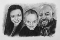 kresbanaprani-kresleny-portret-rodina-nazakazku-kresba-kresleni-art-realisticka-tuzka-uhel-A3-RadekZdrazil-20200622